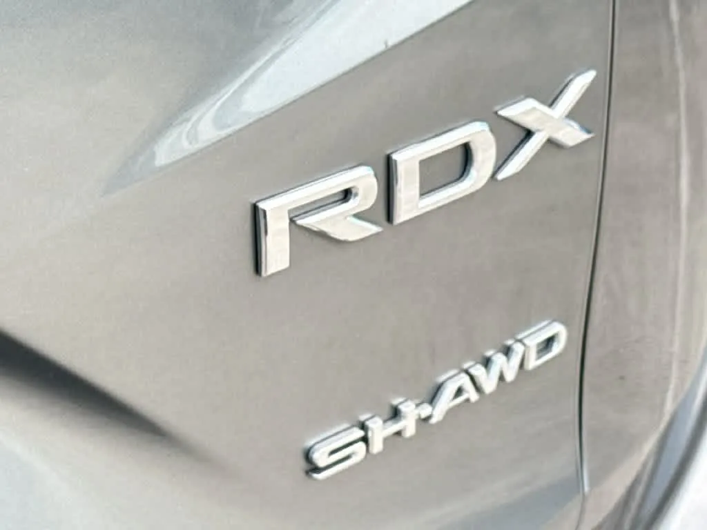 2025 Acura RDX w/Technology Package photo 10