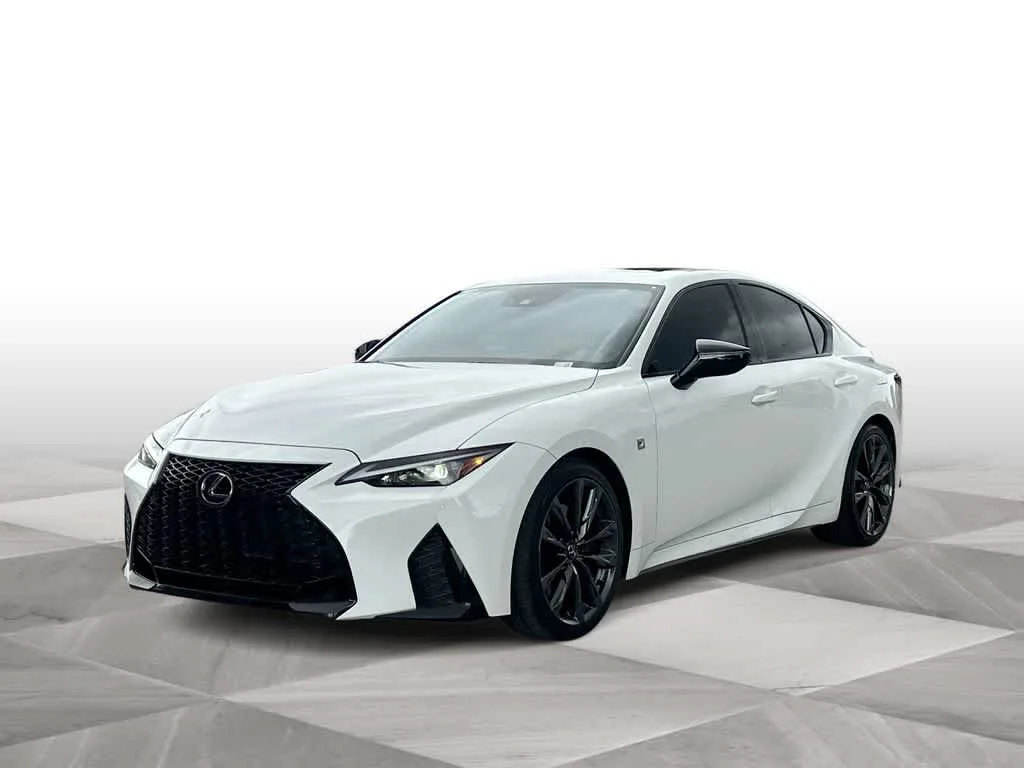2025 Lexus IS 350 F SPORT photo 4