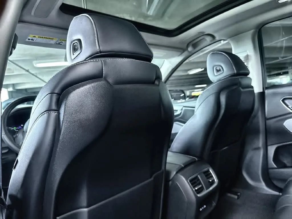 2024 Acura RDX w/Technology Package photo 23