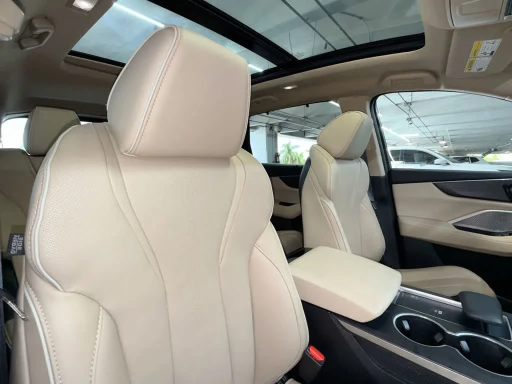 2023 Acura MDX w/Advance Package photo 27