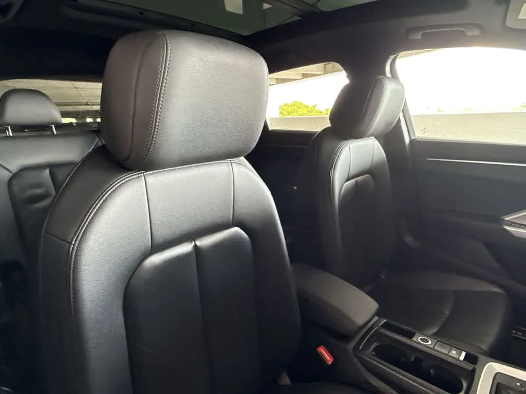 2025 Audi Q3 S line Premium photo 27