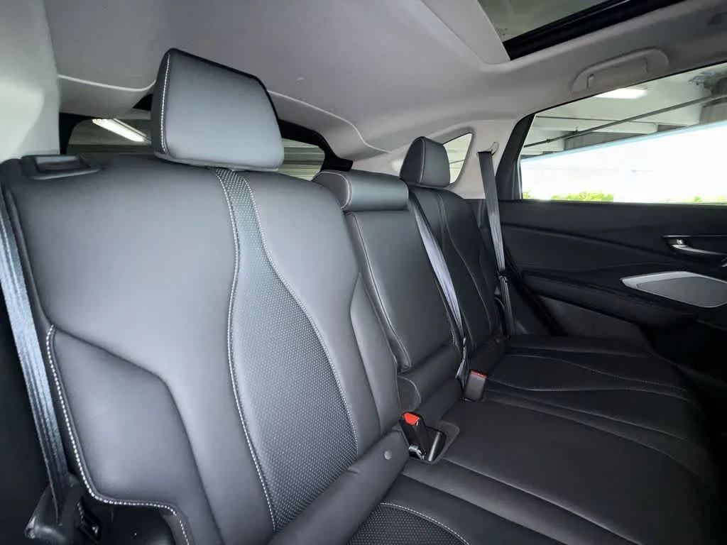 2025 Acura RDX w/Technology Package photo 26