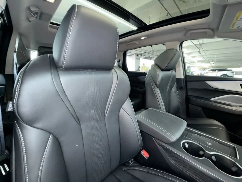2026 Acura MDX w/Technology Package photo 27