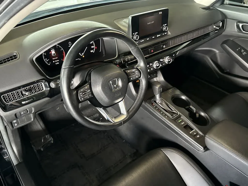 2024 Honda Civic EX-L photo 13