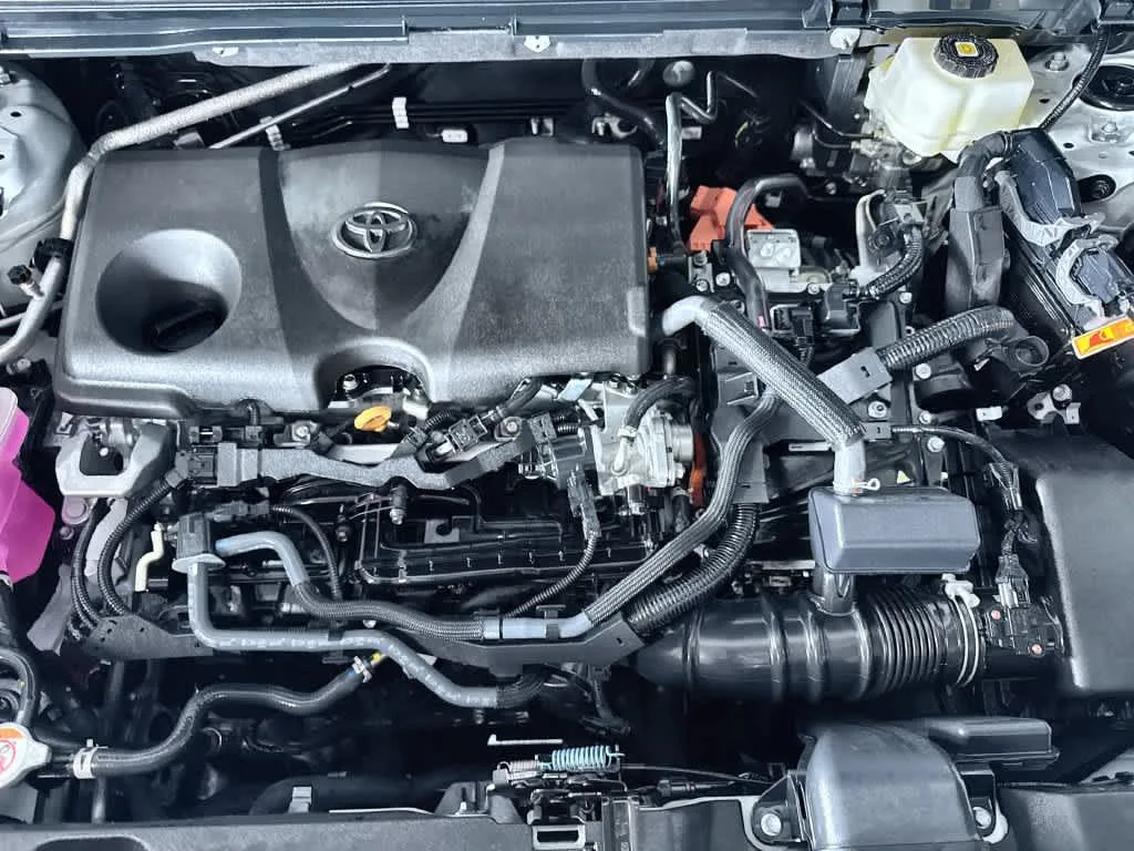 2026 Toyota RAV4 XLE Premium photo 12