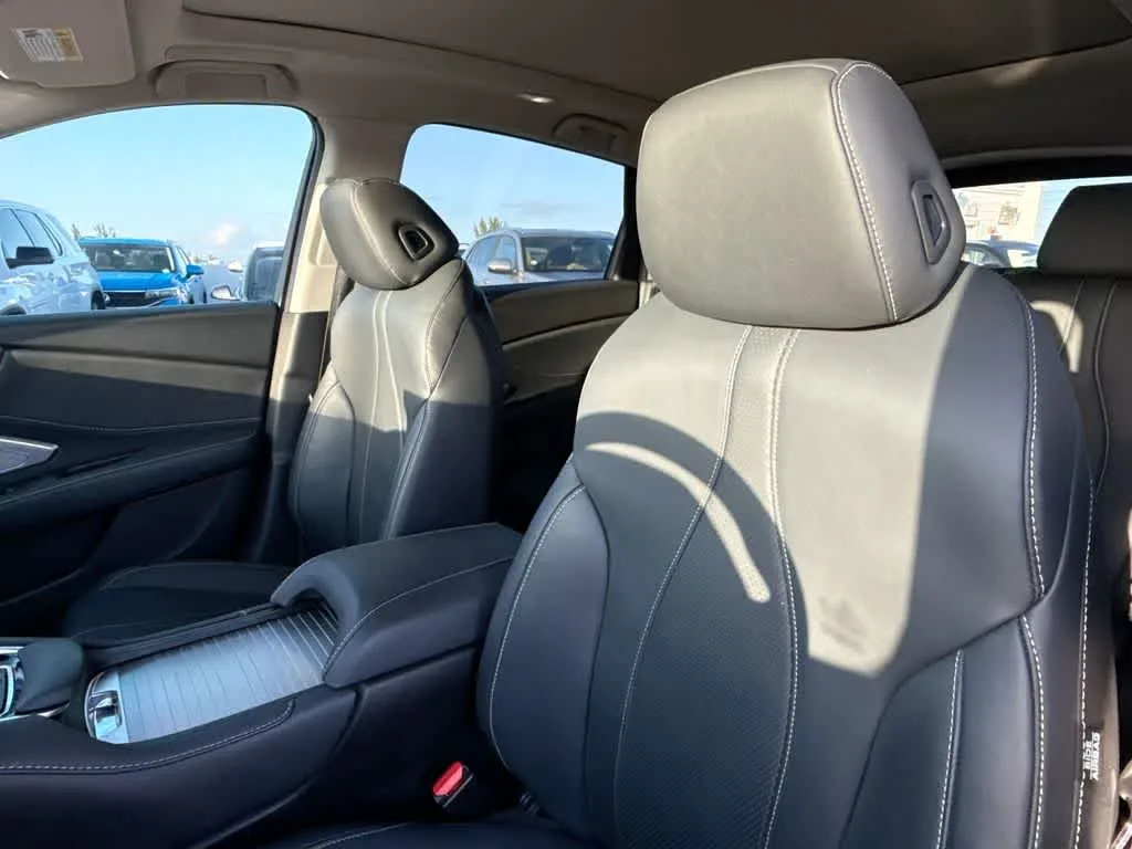 2024 Acura RDX w/Technology Package photo 14