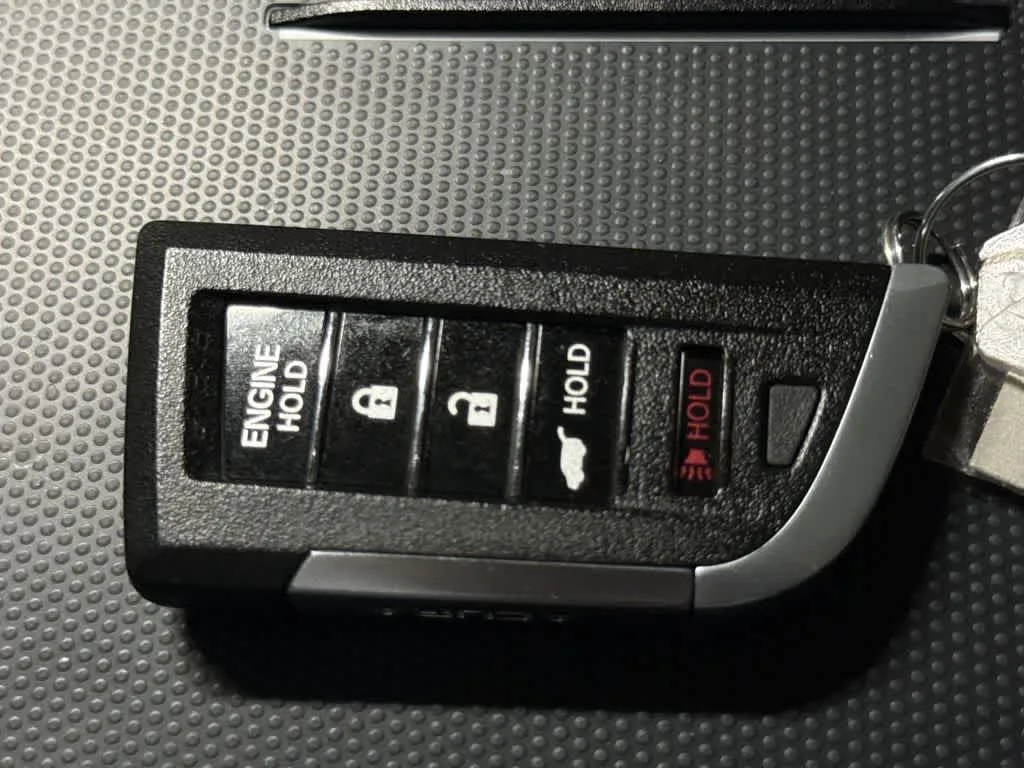 2025 Acura MDX w/Technology Package photo 28