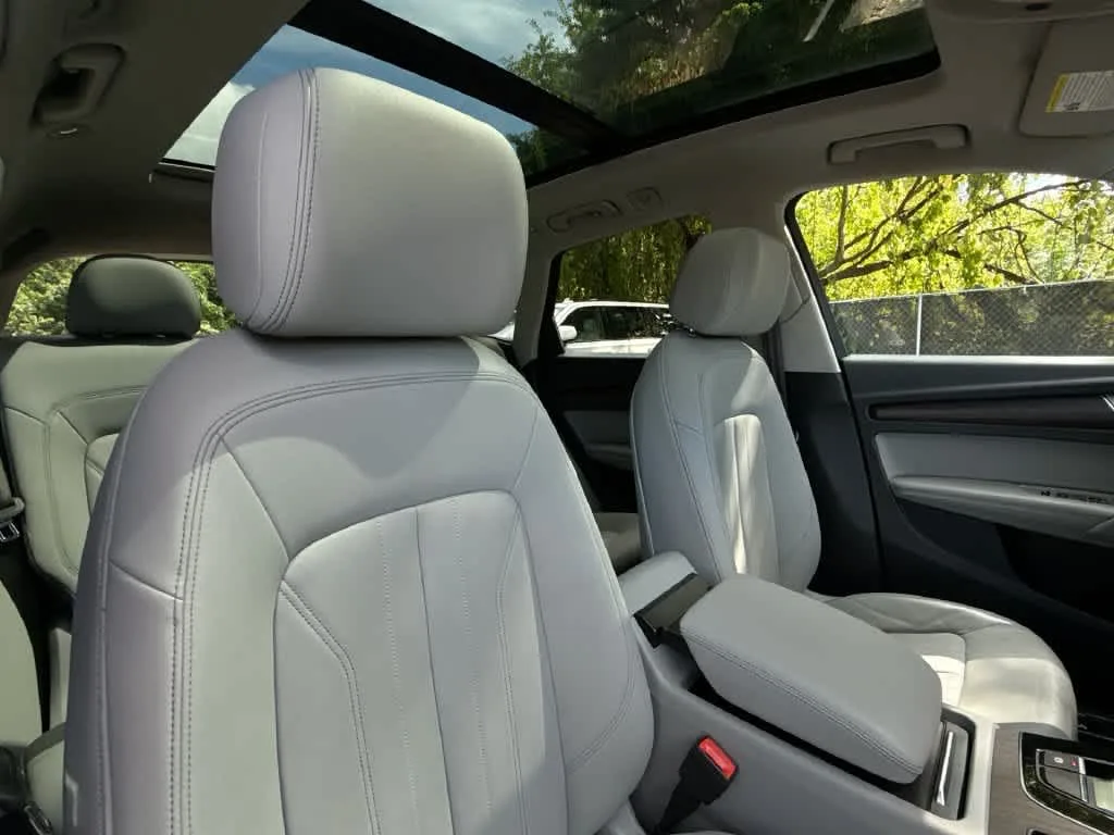 2021 Audi Q5 Premium Plus photo 27