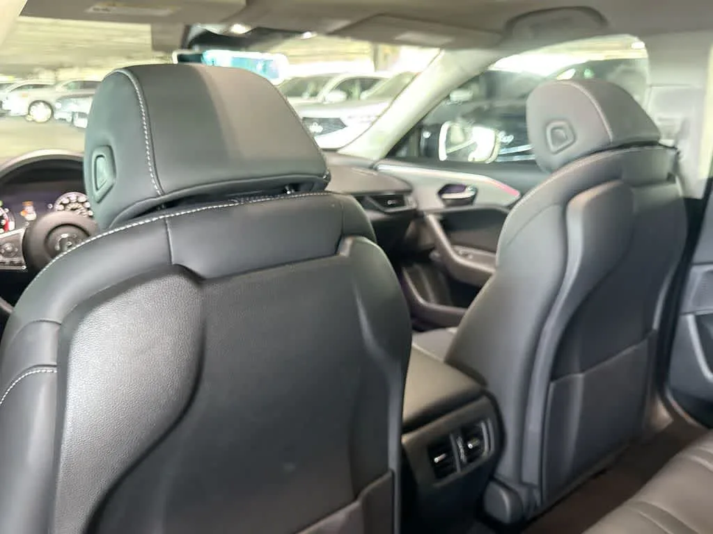 2023 Acura TLX w/Technology Package photo 23