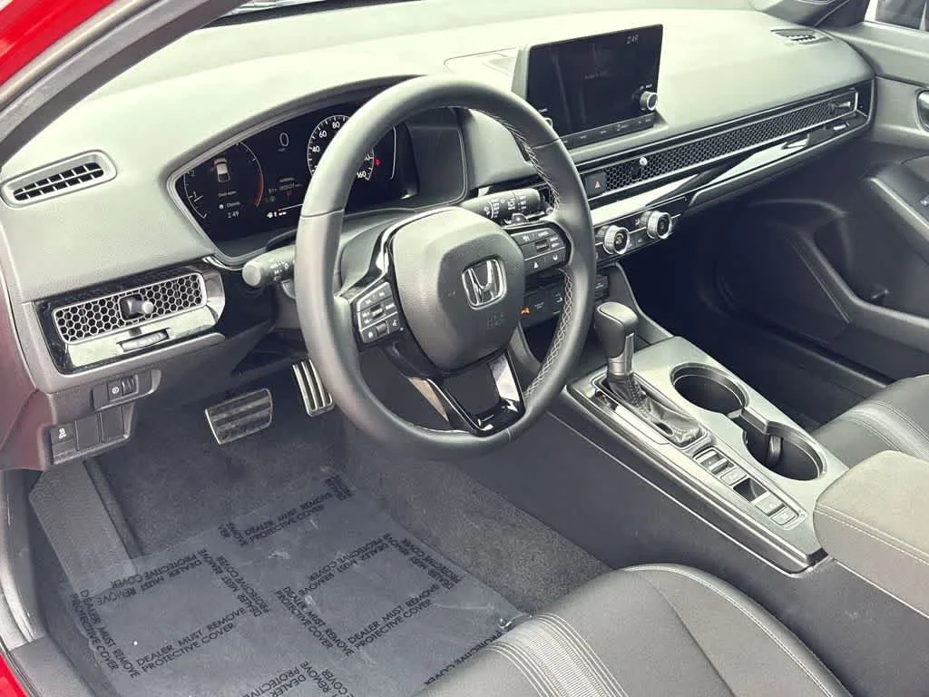 2025 Honda Civic Sport photo 13