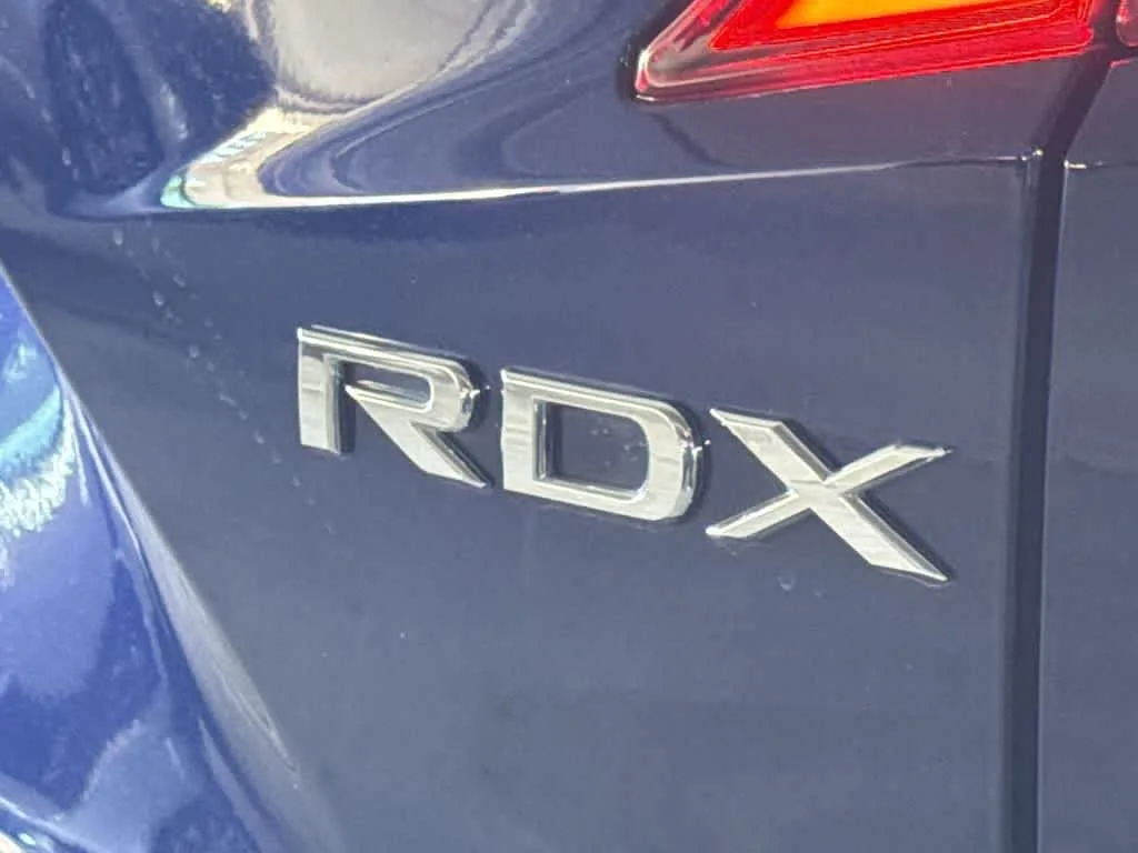 2023 Acura RDX w/Technology Package photo 10