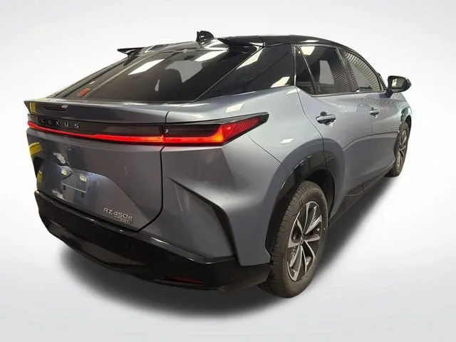 2023 Lexus RZ RZ 450e Premium photo 5
