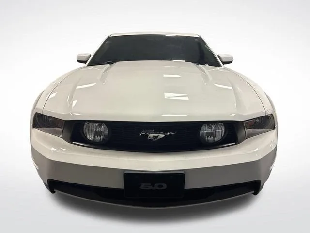 2011 Ford Mustang GT photo 8