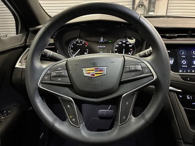 2024 Cadillac XT5 Luxury photo 14
