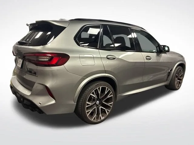 2022 BMW X5 M NA photo 5