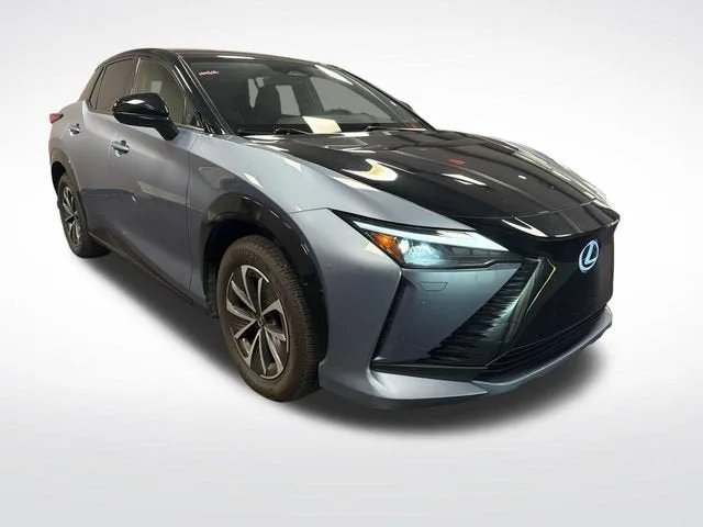 2023 Lexus RZ RZ 450e Premium photo 7