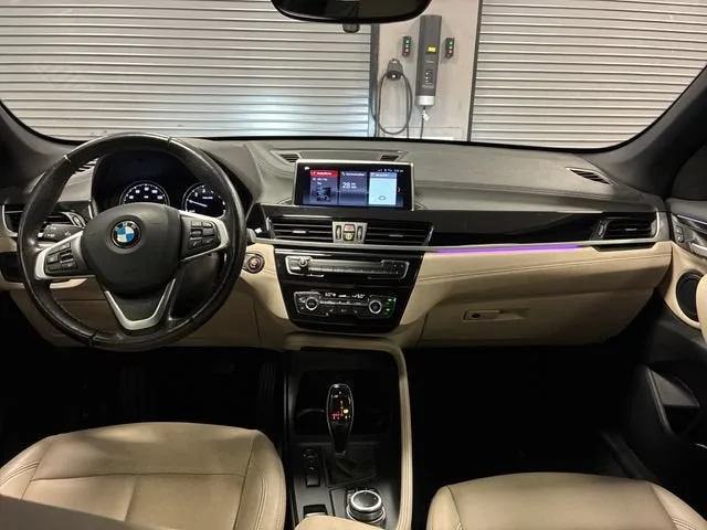 2021 BMW X1 sDrive28i photo 12