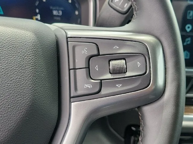 2026 Chevrolet Silverado 1500 LT photo 31