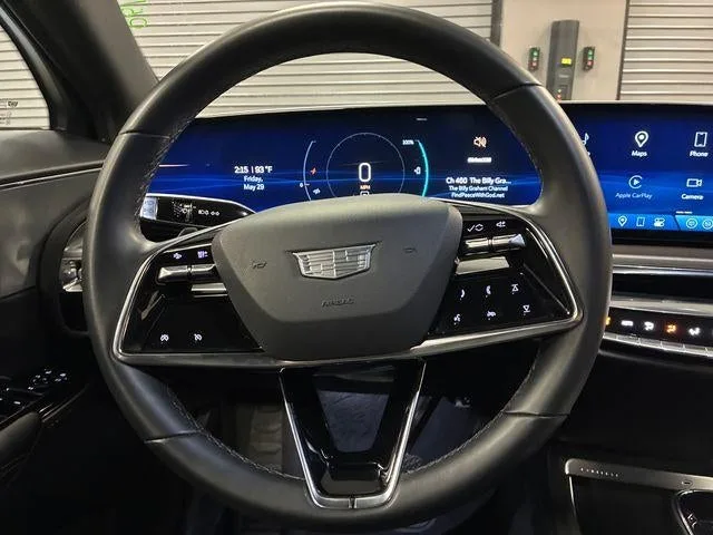 2024 Cadillac LYRIQ Tech photo 46