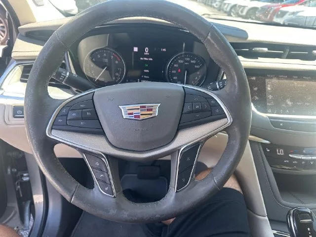 2023 Cadillac XT5 FWD Premium Luxury photo 14