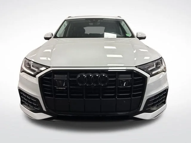 2023 Audi Q7 Premium Plus photo 2