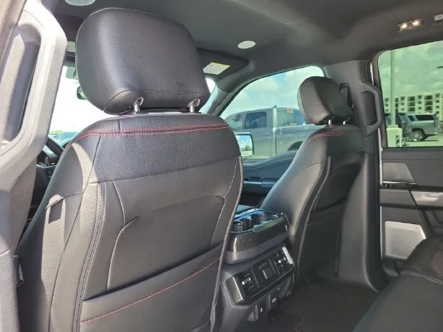 2022 Ford F-150 XL photo 19