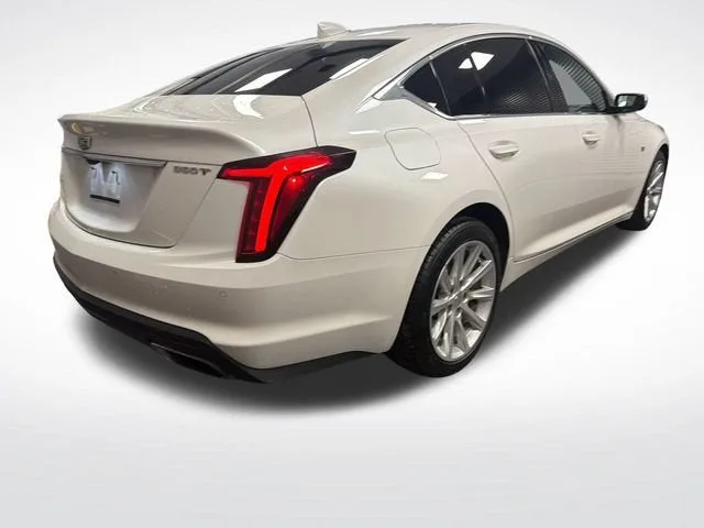 2023 Cadillac CT5 Luxury photo 5