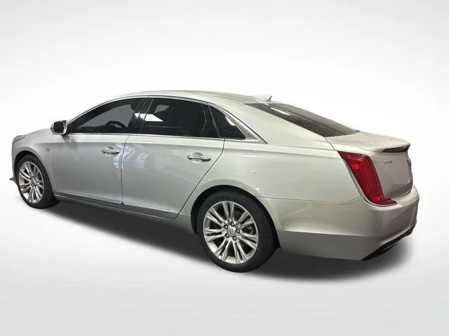 2019 Cadillac XTS Luxury photo 3