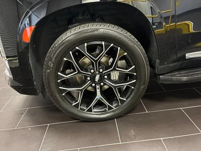 2022 Cadillac Escalade ESV Luxury photo 28