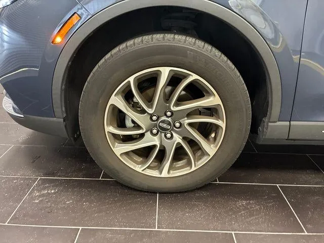 2022 Lincoln Corsair Standard photo 57
