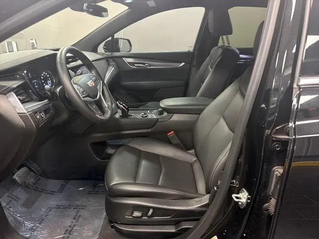 2024 Cadillac XT5 Luxury photo 9