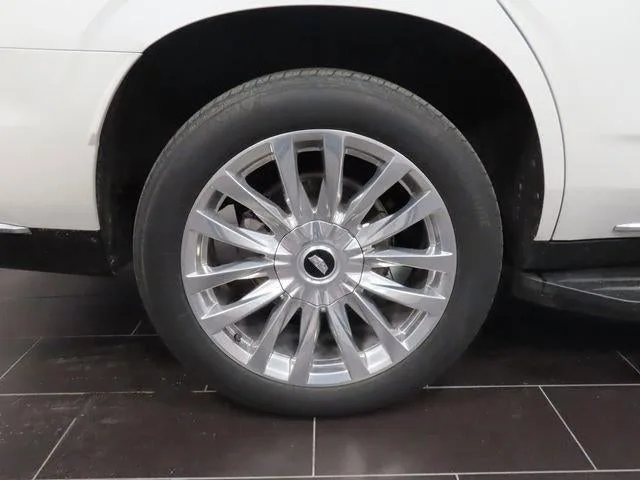 2024 Cadillac Escalade Premium Luxury photo 15
