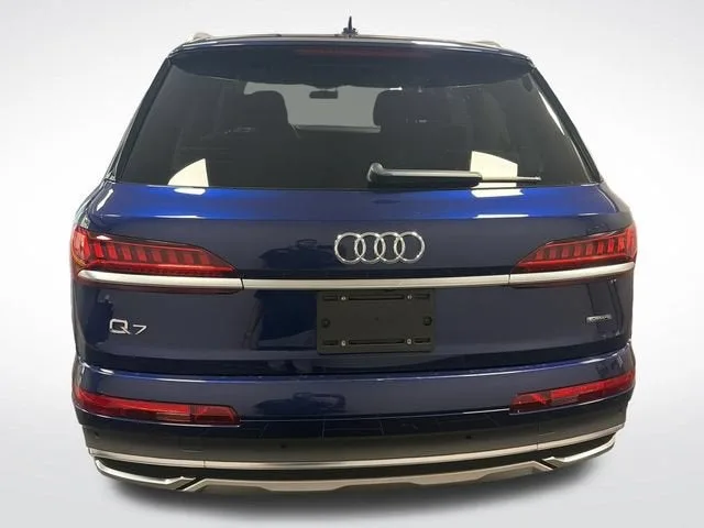 2022 Audi Q7 Premium Plus photo 4