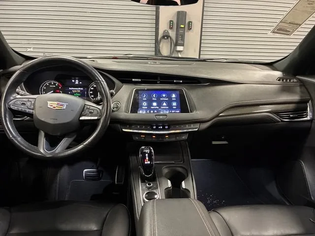 2023 Cadillac XT4 Sport photo 12