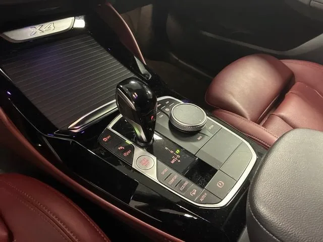 2023 BMW X4 xDrive30i photo 25