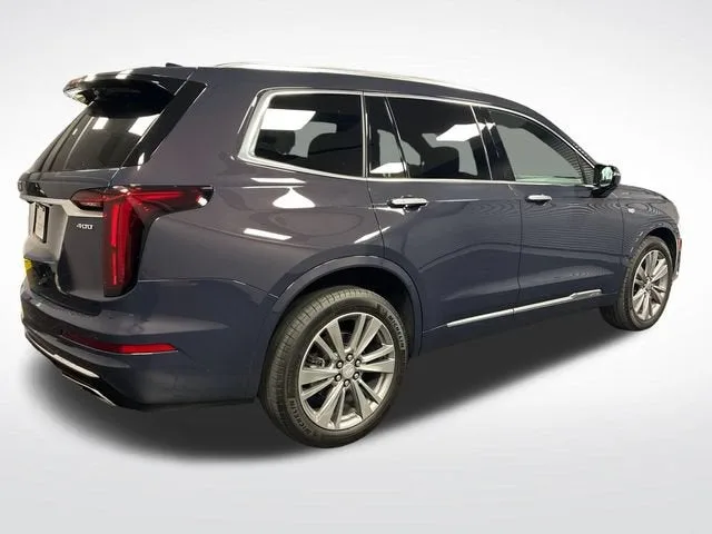 2025 Cadillac XT6 Premium Luxury photo 5