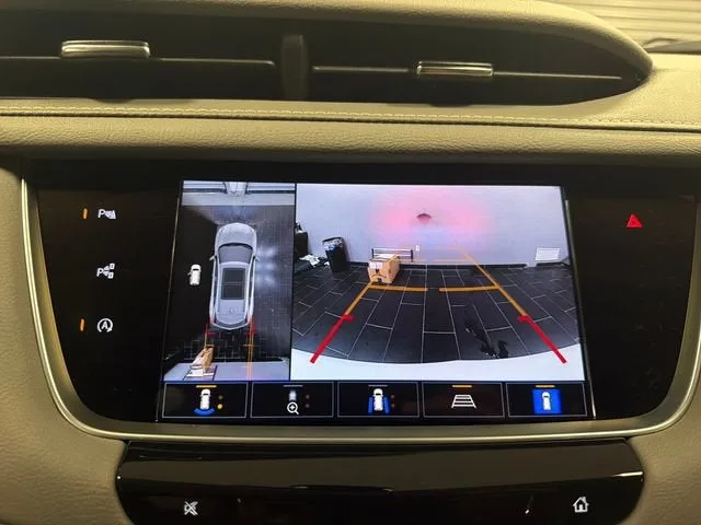 2026 Cadillac XT5 Premium Luxury photo 21