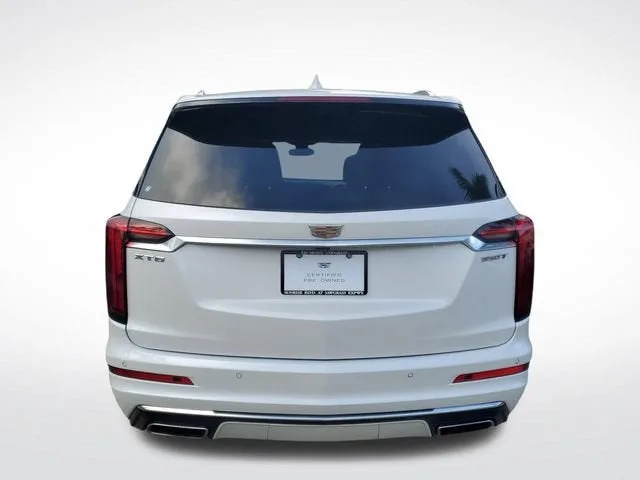 2024 Cadillac XT6 Luxury photo 3