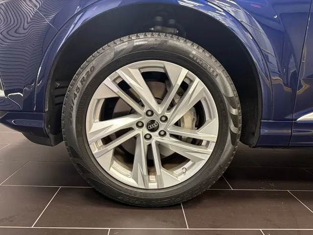 2022 Audi Q7 Premium Plus photo 28