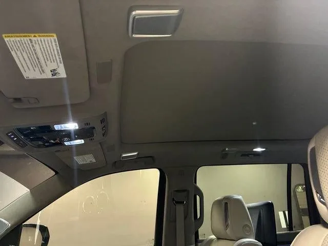 2025 Cadillac Escalade ESV Sport Platinum photo 22