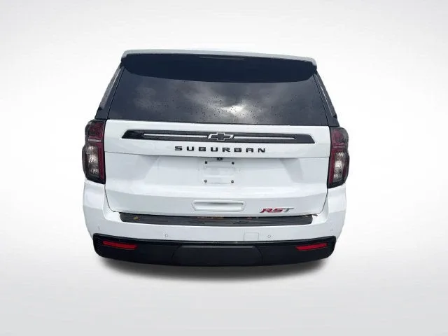 2023 Chevrolet Suburban RST photo 4