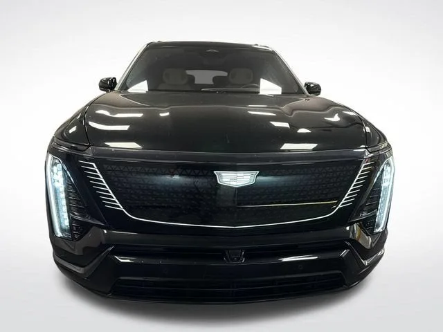 2026 Cadillac VISTIQ Sport photo 8
