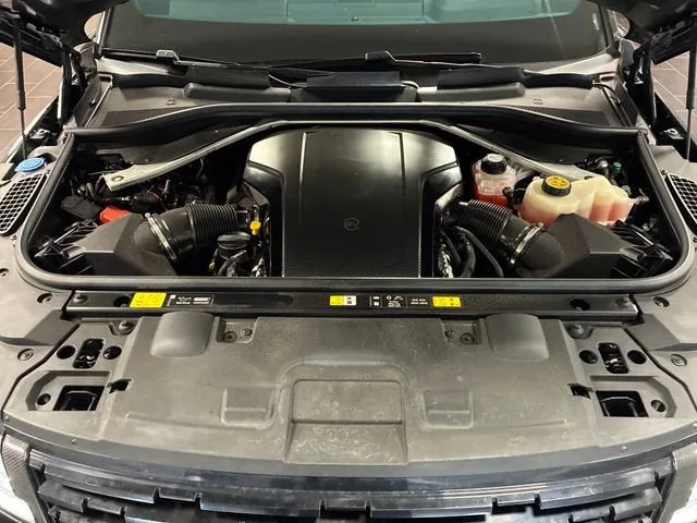 2025 Land Rover Range Rover Sport SV Edition Two photo 23
