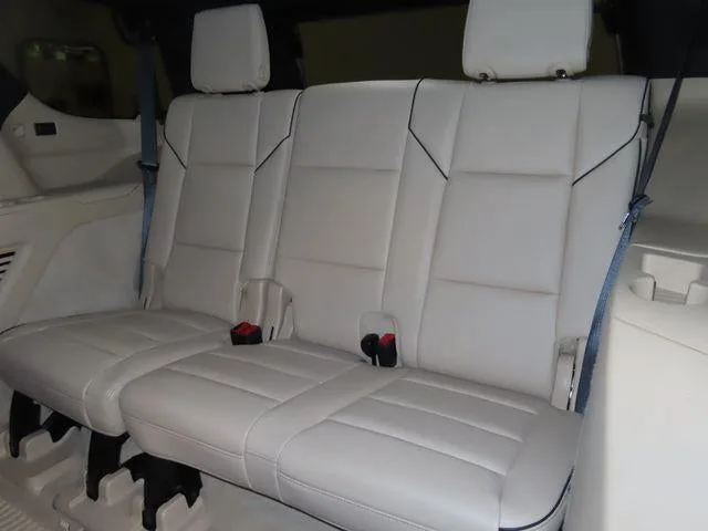2024 Cadillac Escalade Premium Luxury photo 48