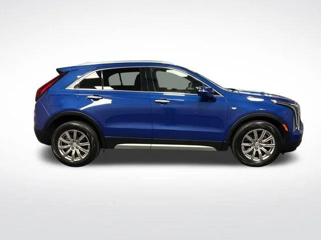 2022 Cadillac XT4 Premium Luxury photo 6