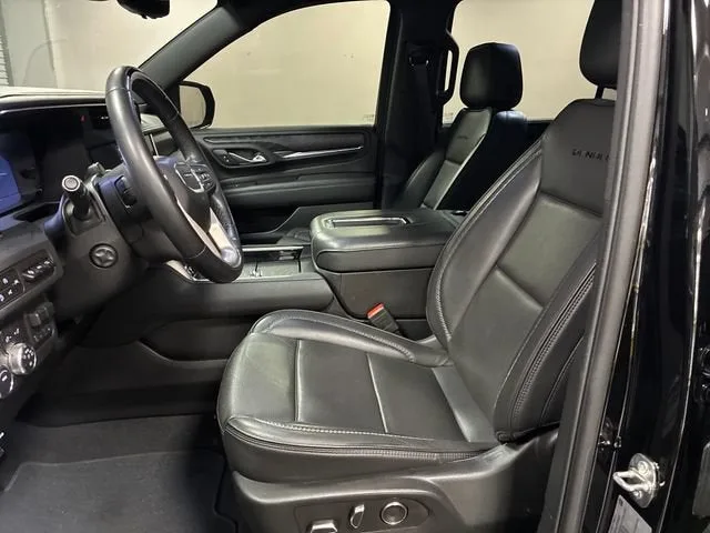 2024 GMC Yukon XL Denali photo 9