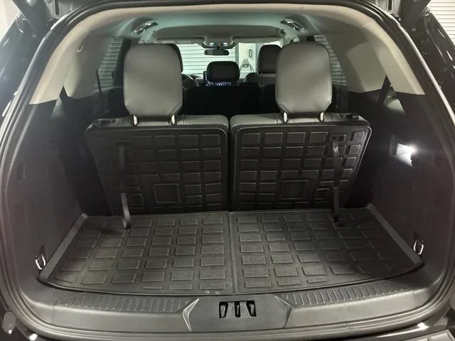 2026 Ford Explorer Active w/100A Pkg photo 23