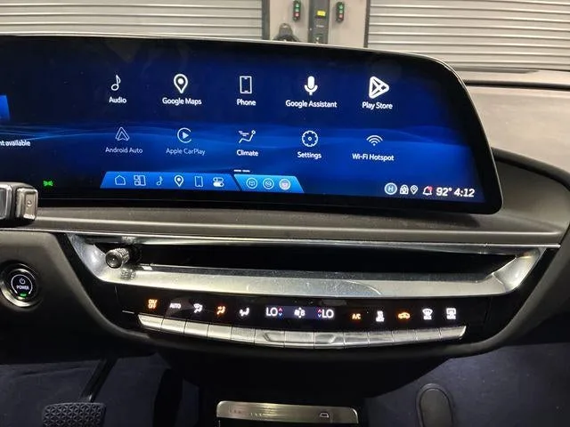2024 Cadillac LYRIQ Tech photo 51