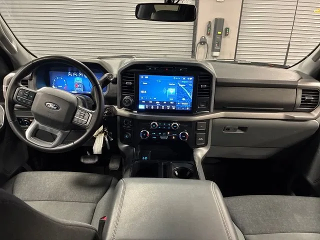 2024 Ford F-150 XLT photo 12
