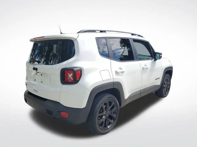 2023 Jeep Renegade Altitude photo 4